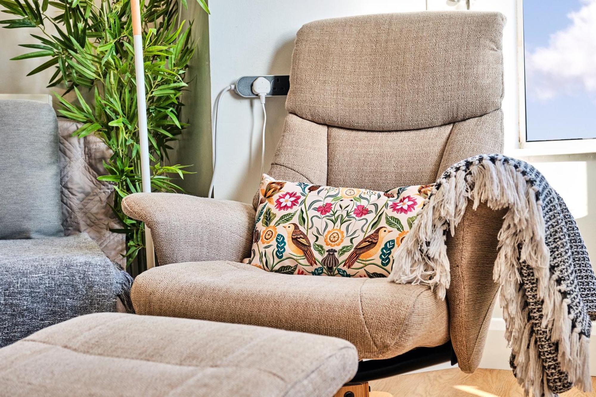 1 Dunluce Park - Portrush By The Sea Apartment Ngoại thất bức ảnh