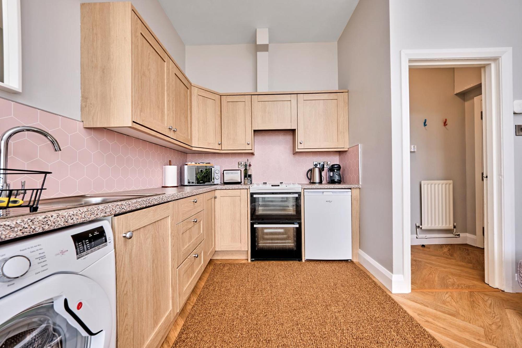 1 Dunluce Park - Portrush By The Sea Apartment Ngoại thất bức ảnh